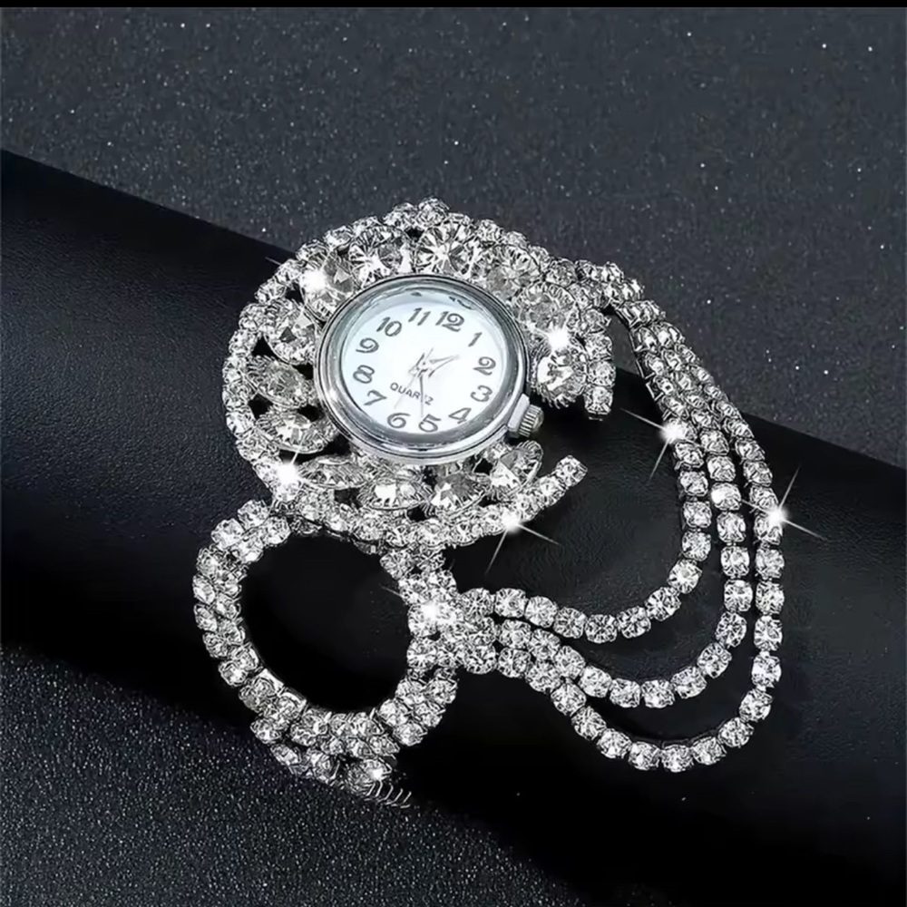 Crystal Rhinestone Bracelet Watch - Silver Sparkle